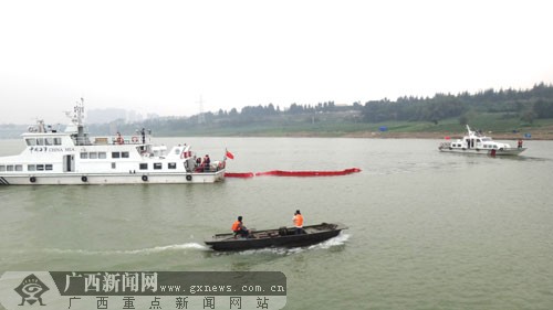 南宁在内河举行无剧本搜救演练 救援人员5分钟赶到