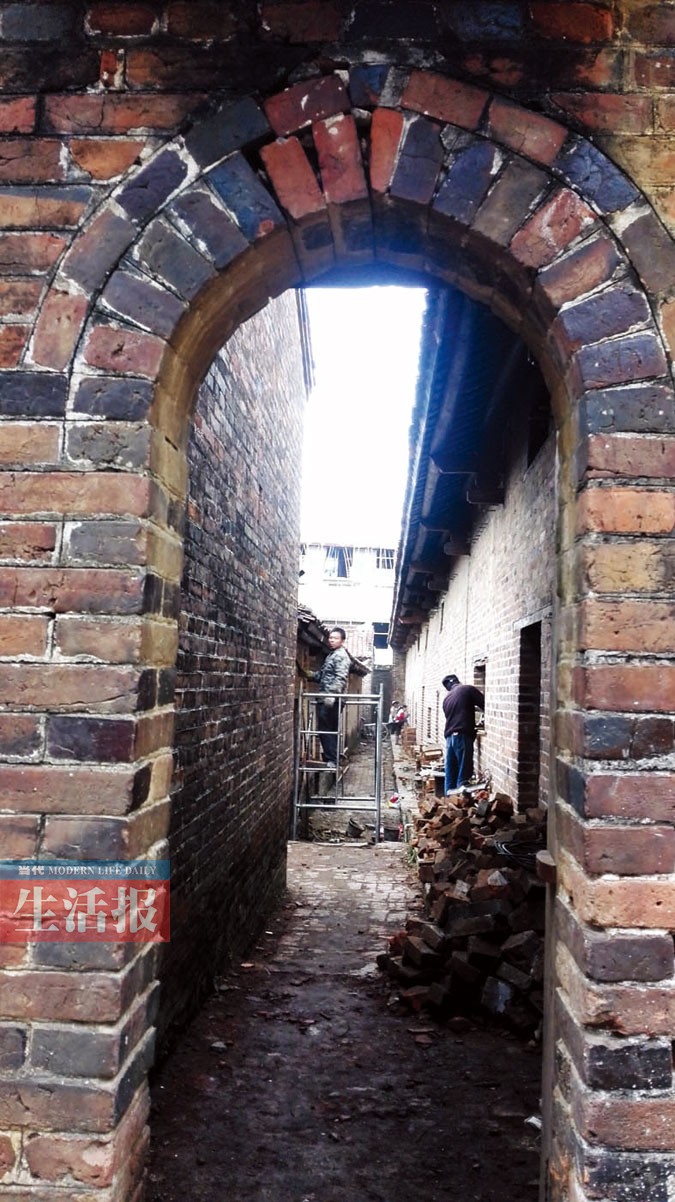 武鸣大伍屯有座