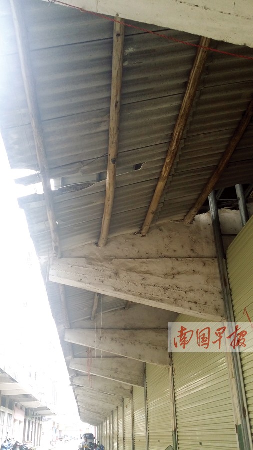 申请升级改造近4年未果 横县茉莉花市场何时换新颜